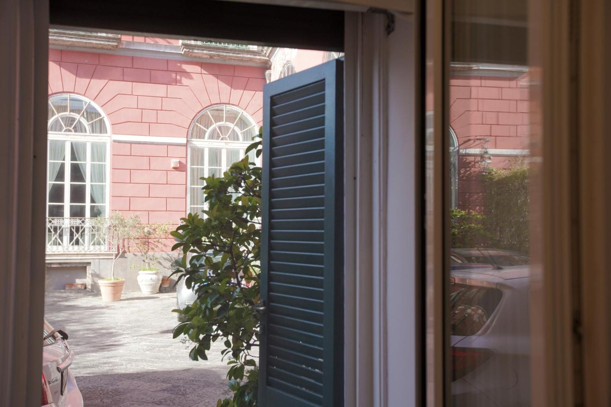 Guest house B-montedidio Naples